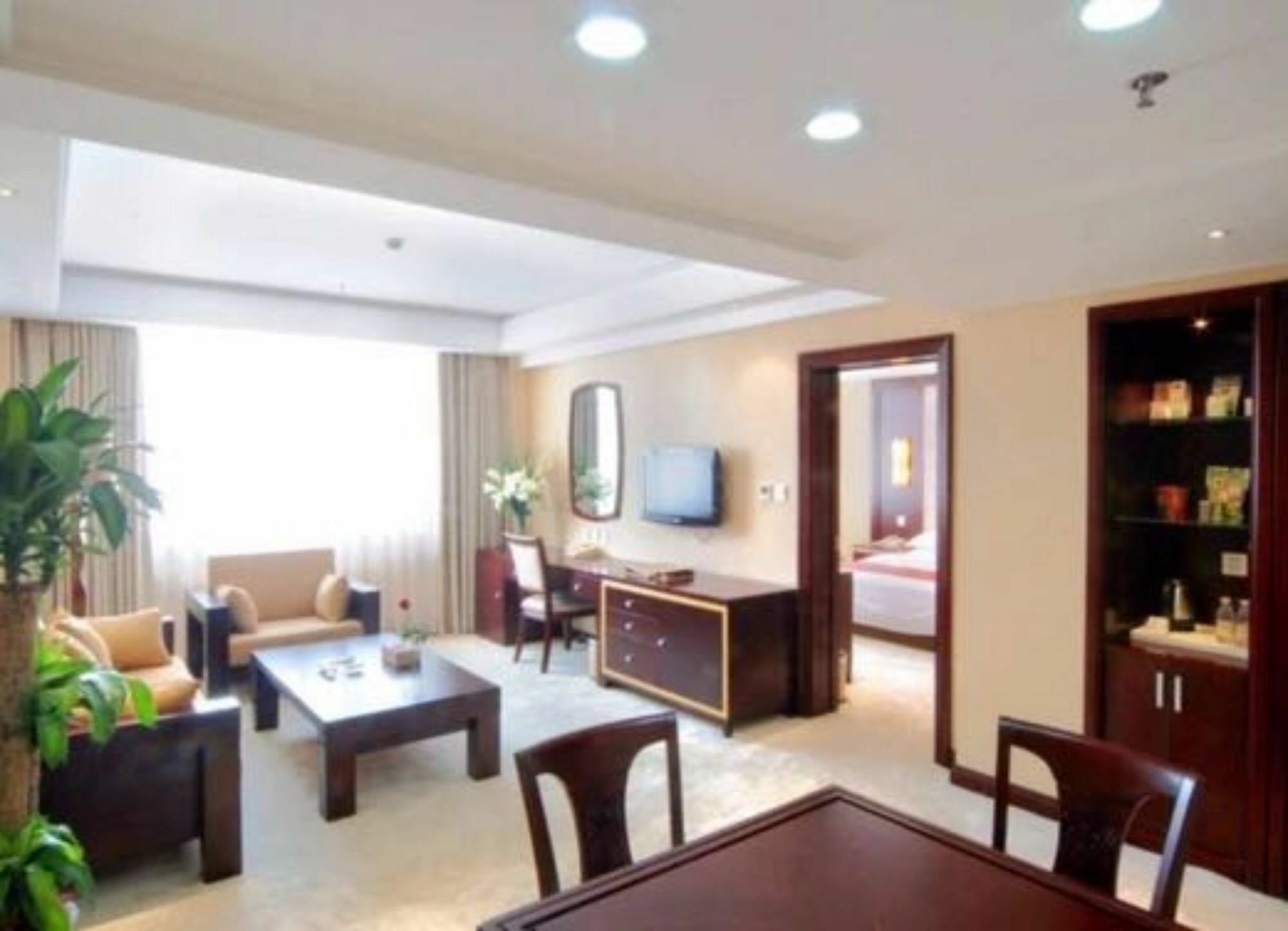 Shenyang Civil Aviation Hotel Exteriör bild